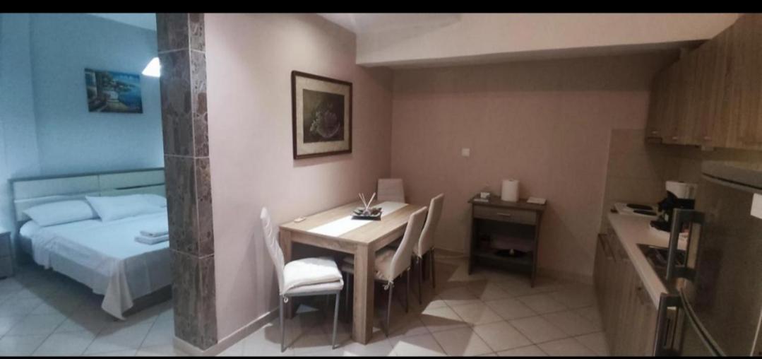 Peters Apartment Corfu (city) Ngoại thất bức ảnh